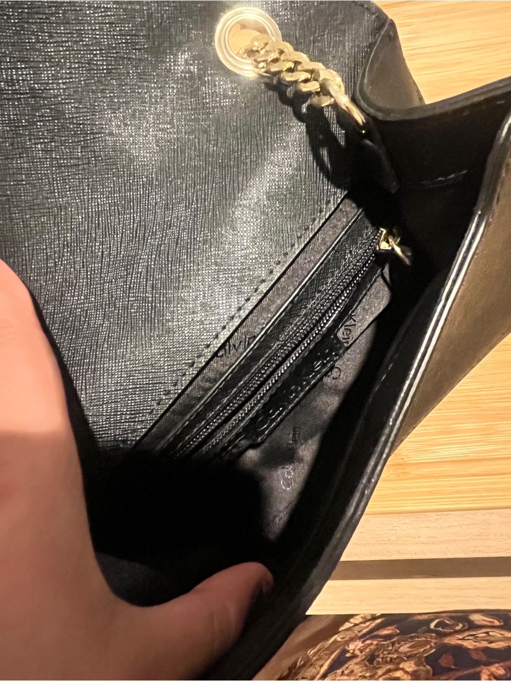 Calvin Klein Striped Saffiano Chain Crossbody Like new - Picture 5 of 13